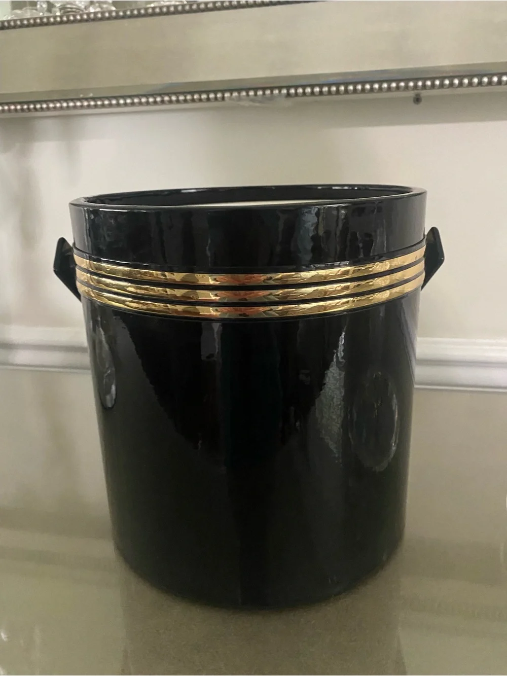 Black and Gold Decorative Ice Bucket with Handle